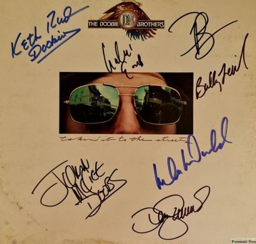 The Doobie Brothers 'Takin it to the Streets' Autographed Album Cover