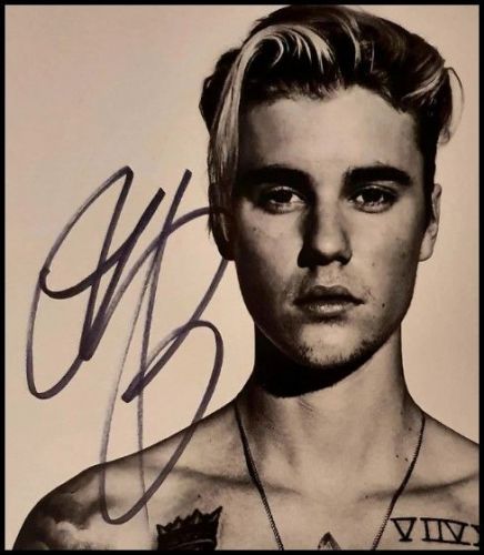 Justin Bieber Personally Signed Autographed Photograph