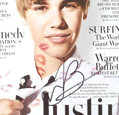 Justin Bieber Autographed ‘Vanity Fair’ Magazine Cover