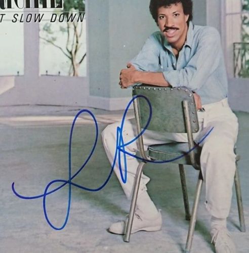 Lionel Richie Autographed 'Can’t Slow Down' Record Album Cover