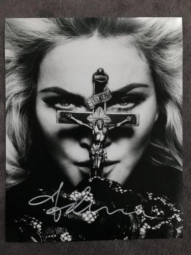MADONNA Authentic Signed 8x10 Photo