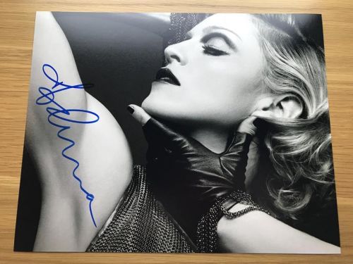 MADONNA Authentic Autographed 8x10 Photo